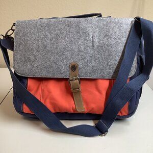 Warner Brothers Tri-Color Messenger Bag/Computer Case